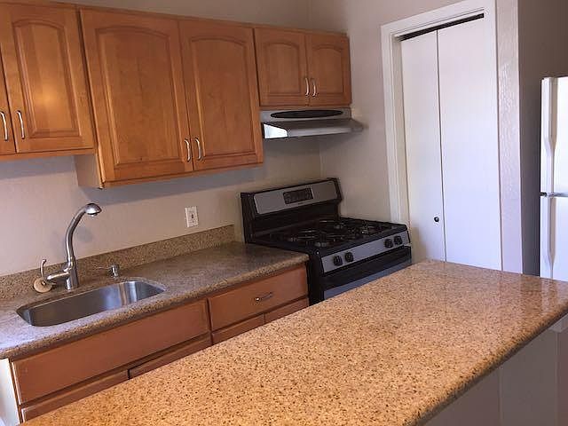 1st image of 3099 Market St #1