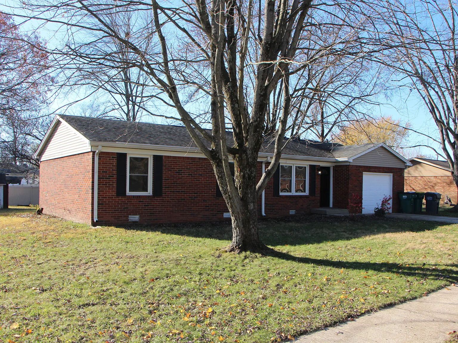 3 bed, 1167 sqft, $1,450 — Photo 1
