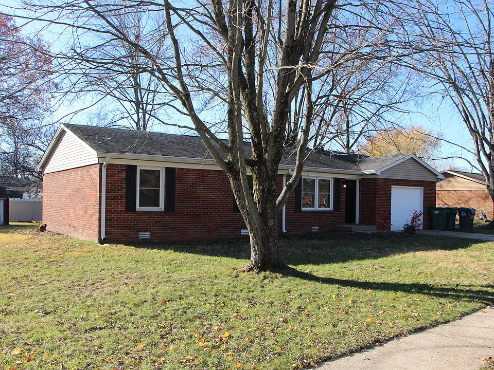161 Roundelay Dr