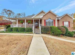 117 Long Feather Ln, Alabaster, AL 35007