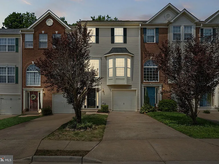 1026 Longview Ln — Photo 40