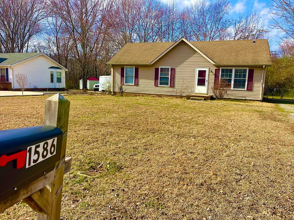 1st image of 1586 Mary Beth Ln