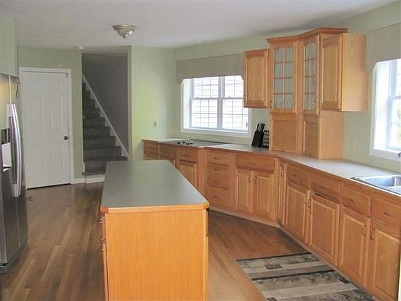 Center Island Kitchen