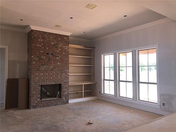 5th image of 90 Pecan Bayou Dr