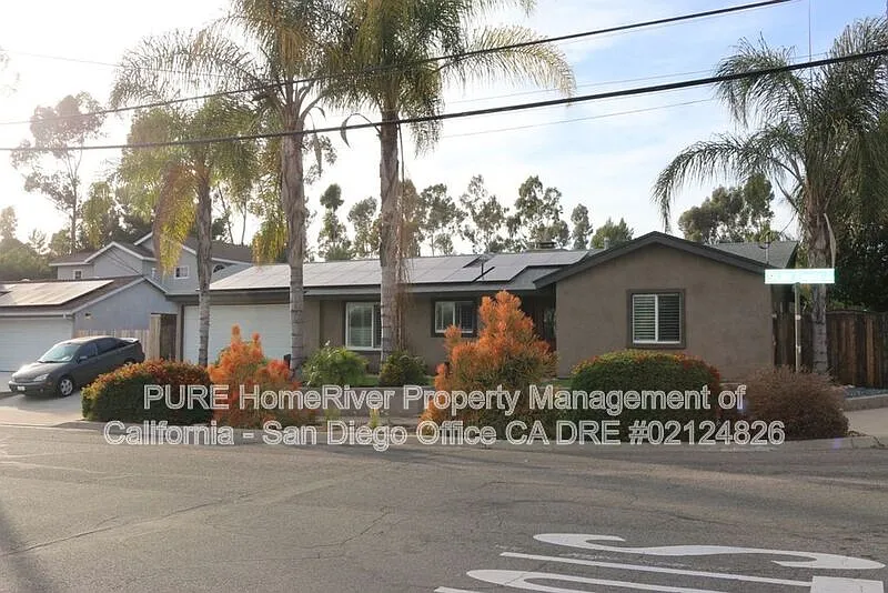8970 Lake Angela Dr