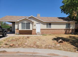 1117 Sage Valley Cir, Moab, UT 84532