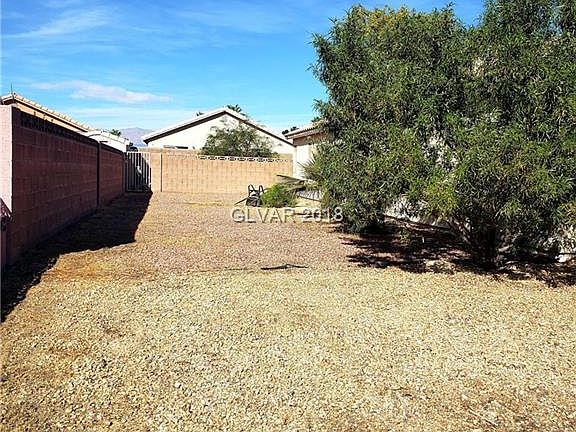 4th image of 1924 Rose Coral Ave