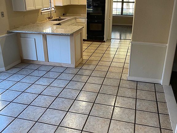 2nd image of 6725 Sandie Ct