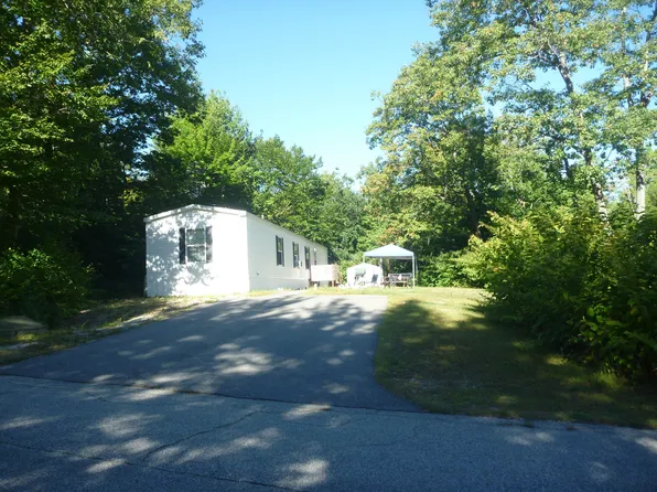 27 Carroll Avenue, Standish, ME 04084