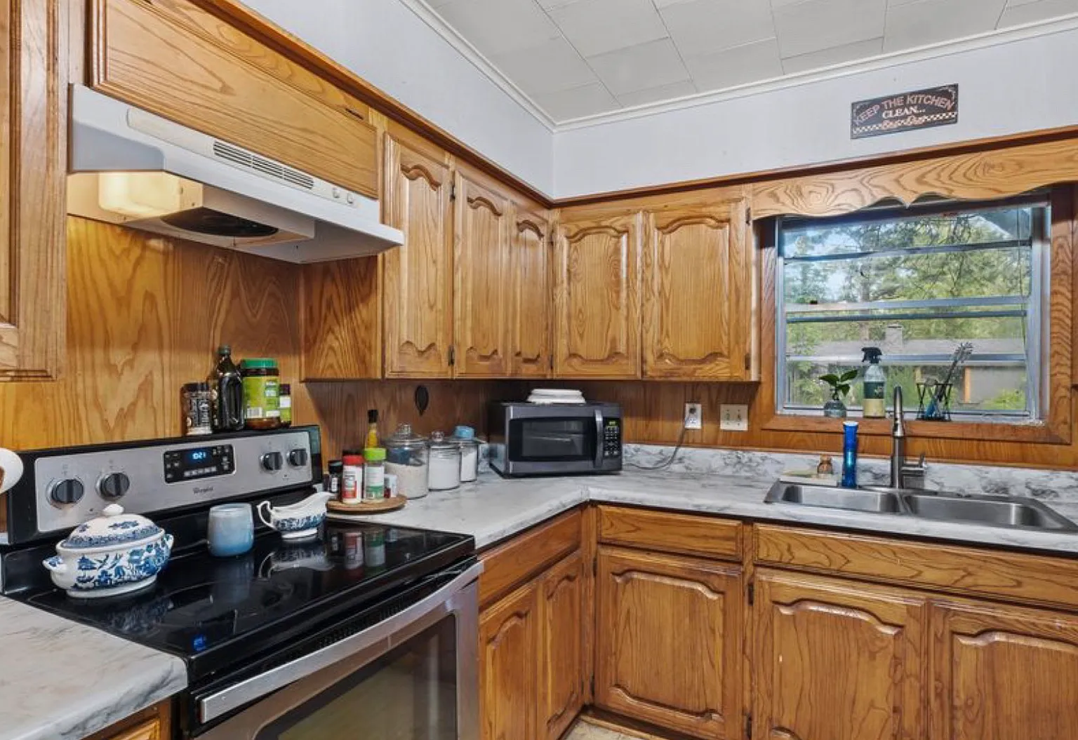 3 bed, 1922 sqft, $1,650 — Photo 4