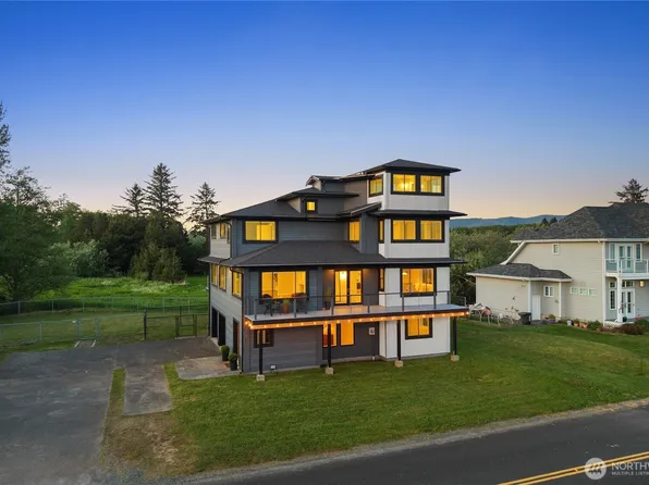 264 Stringtown Road, Ilwaco, WA 98624
