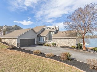 324 Hartview Cir, Anderson, SC 29625