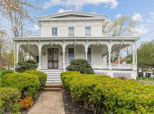 378 Pittstown Rd, Pittstown, NJ 08867