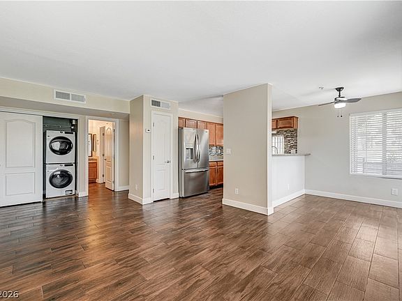 5th image of 2120 Sealion Dr Unit 108