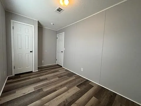 4000 24th St N #402 — Photo 11