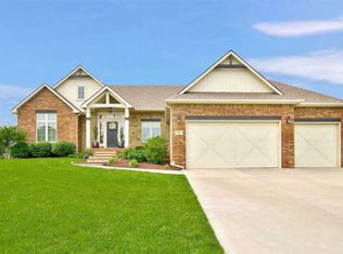 1930 N Castle Rock Ct, Wichita, KS 67230