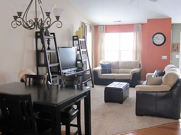 Plenty of space for guests!