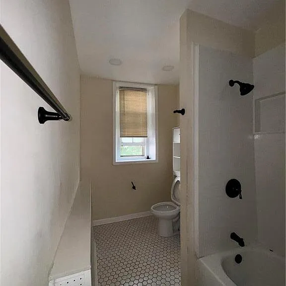 1036 W Linden St #2 — Photo 10