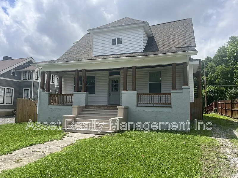 1 bed, 1.0 bath, 850 sqft, $1,115 — Photo 2