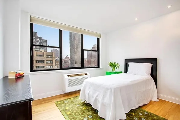 Sold by Compass | media 10