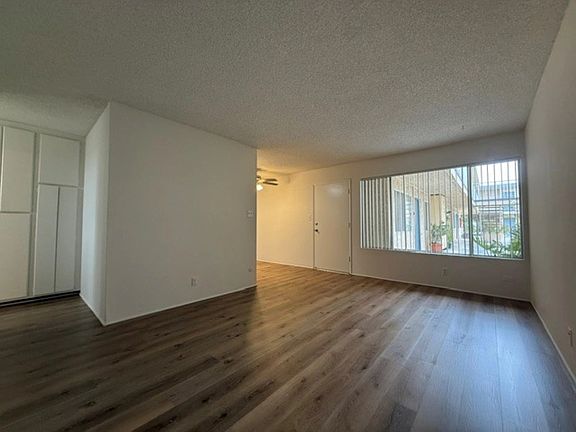 5th image of 4205 W 129th St #6