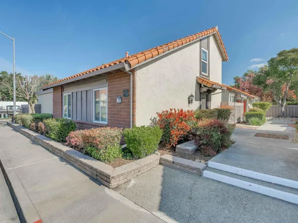 1661 Calle Santiago, Pleasanton, CA 94566