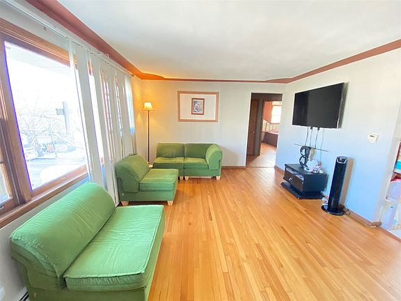 4th image of 6968 W Diversey Ave