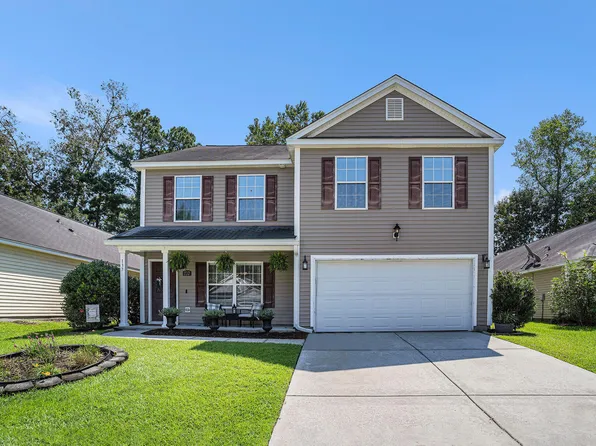 137 Destin St, Summerville, SC 29483