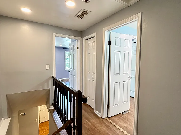 9604 Vinca Cir #E — Photo 16