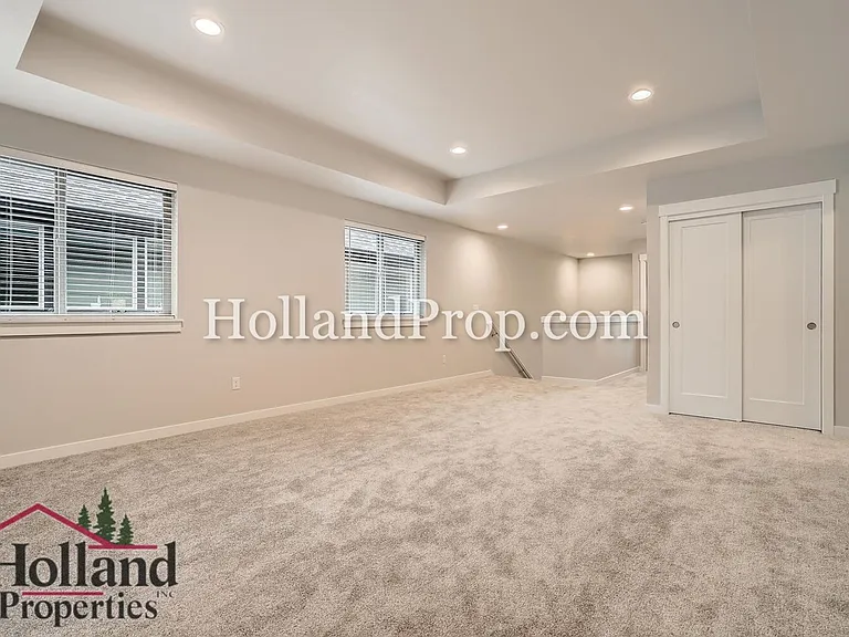 8126 SE Reddington St — Photo 22