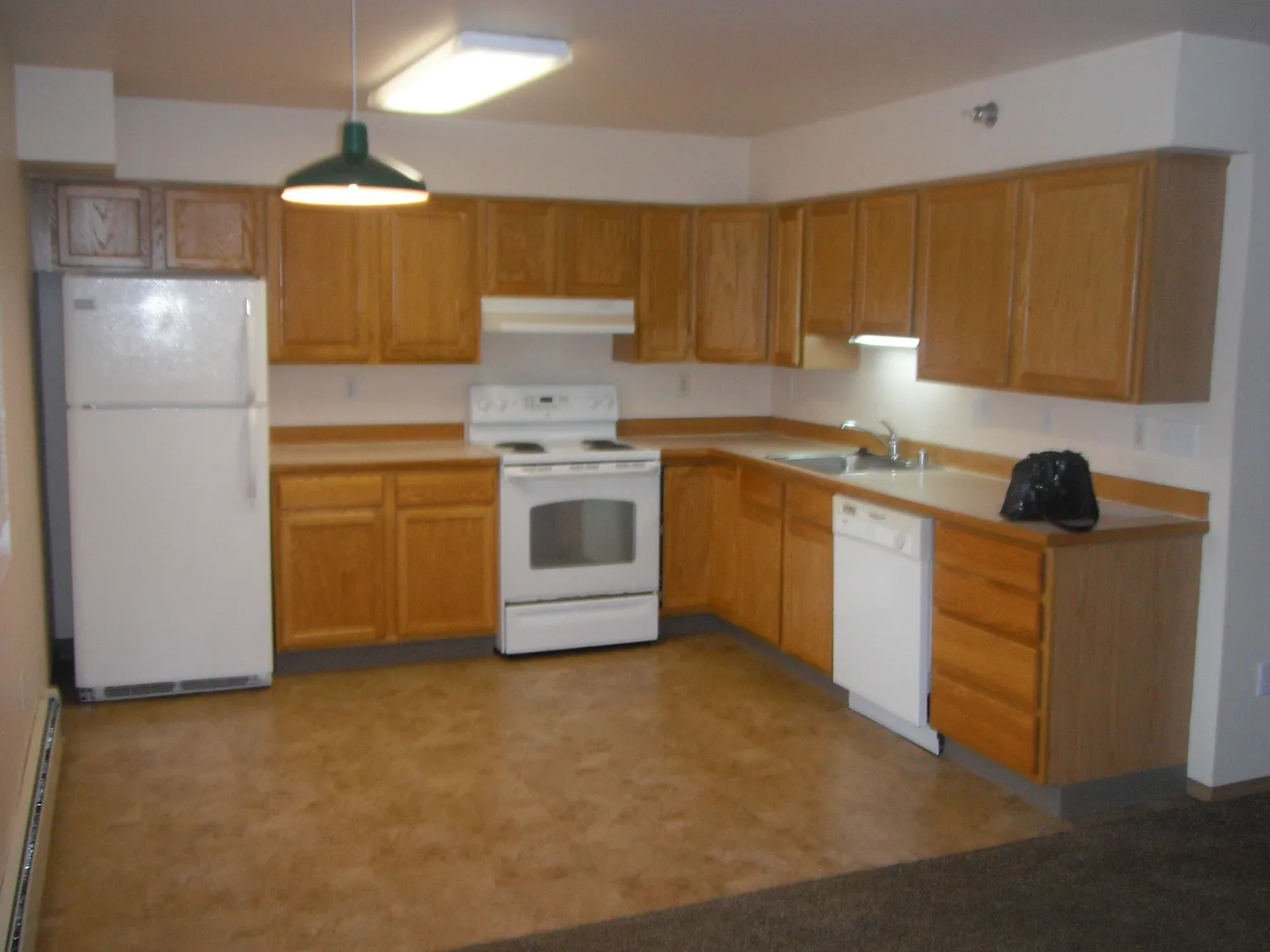 Hillborn Properties — Photo 2