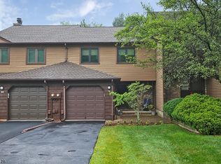 78 Continental Rd, Morris Plains, NJ 07950