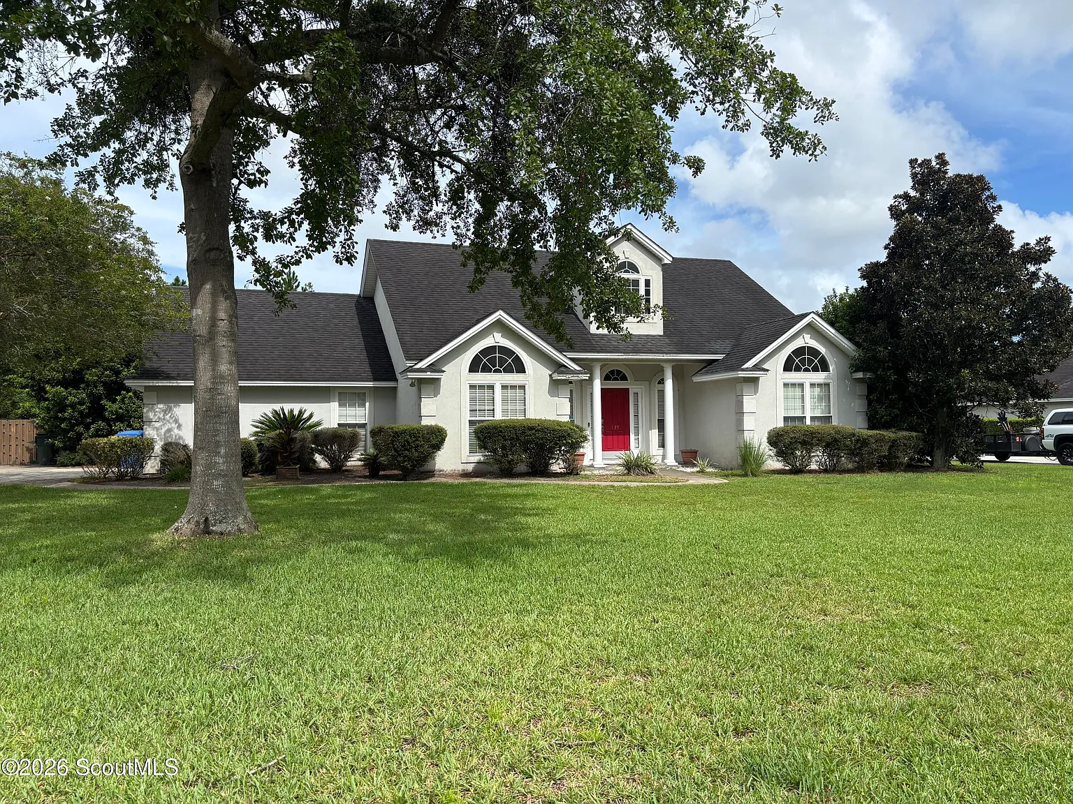 4 bed, 2.0 bath, 2045 sqft, $2,970 — Photo 4