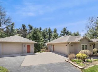 8133 Idol Ave, Sparta, WI 54656