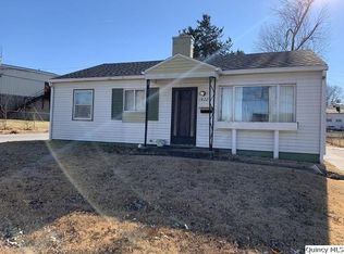 1822 Highland Dr N, Quincy, IL 62301