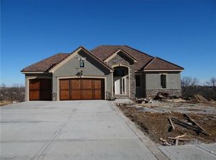 5955 N Saline Ave, Kansas City, MO 64151