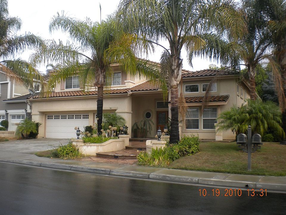 1st image of 766 S Canyon Mist Ln