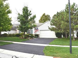 632 Crystal Lake Dr, Holland, OH 43528