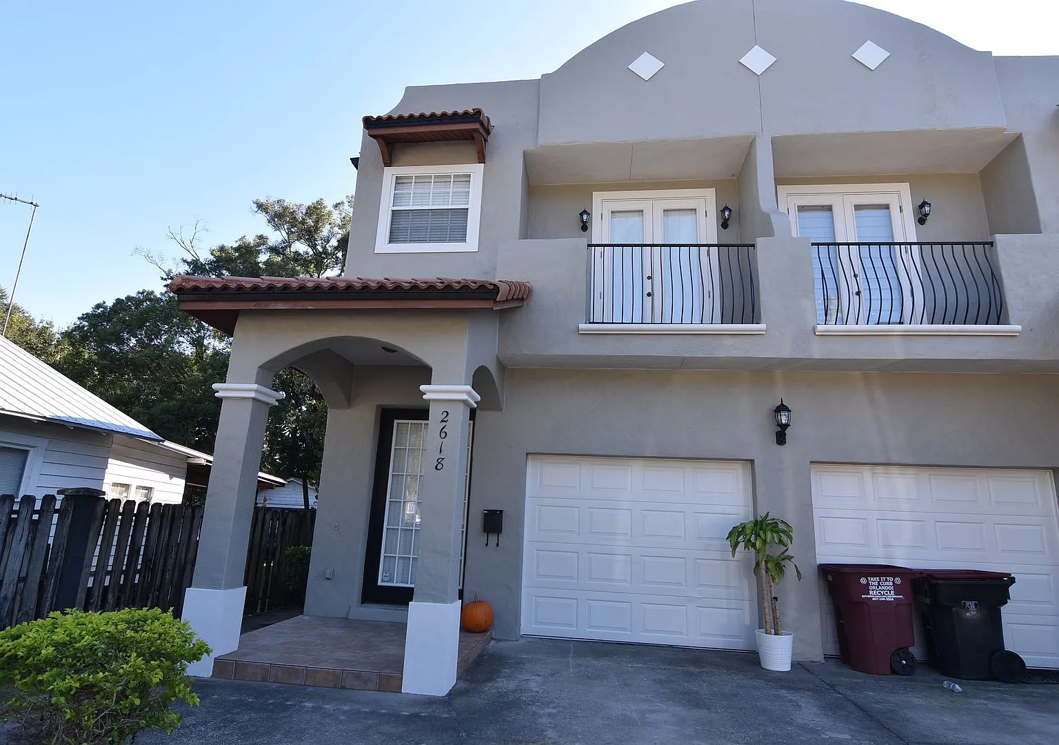 Orlando: 3 Bed/2.5 Bath, 2 Story Townhome In Golden Heights! — Photo 1