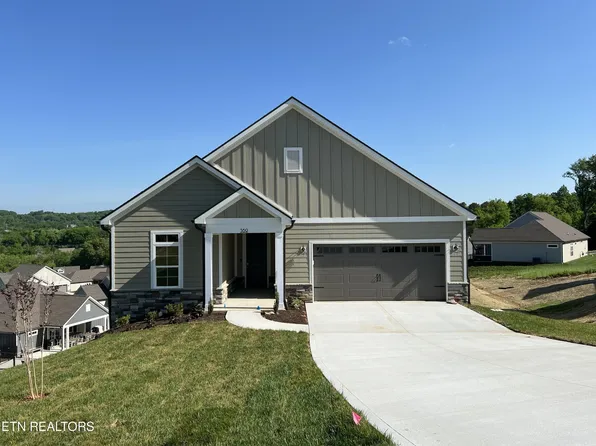 369 Cedar Branch Trl, Lenoir City, TN 37772