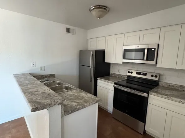 6626 E Calle La Paz, Tucson, AZ 85715