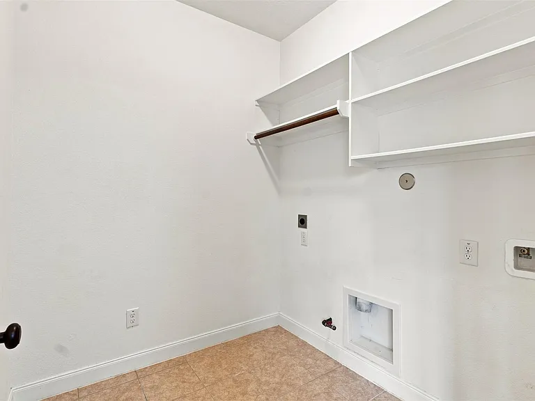 3020 Rocky Canyon Dr — Photo 18