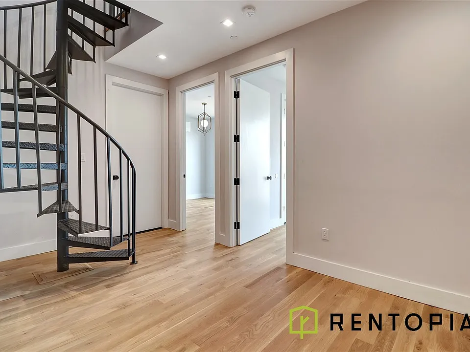 415 Manhattan Ave #5A