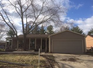 11341 E Dunshire Dr, Indianapolis, IN