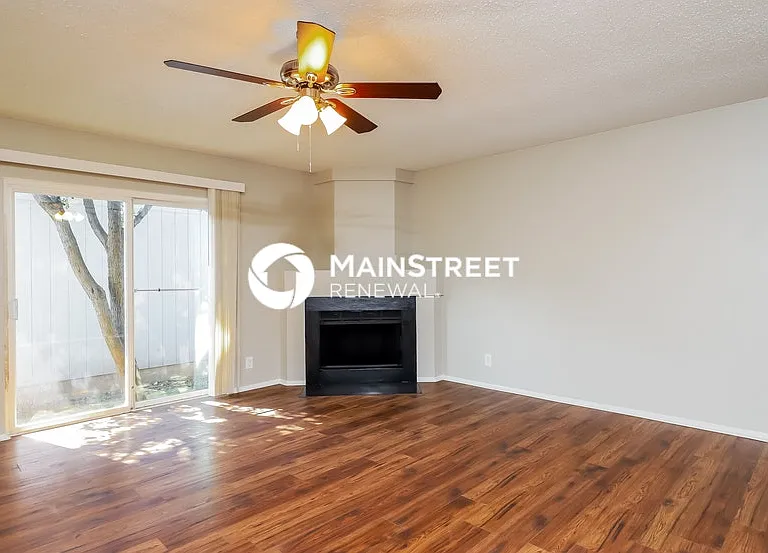 6846 Columbia Ridge Dr — Photo 3