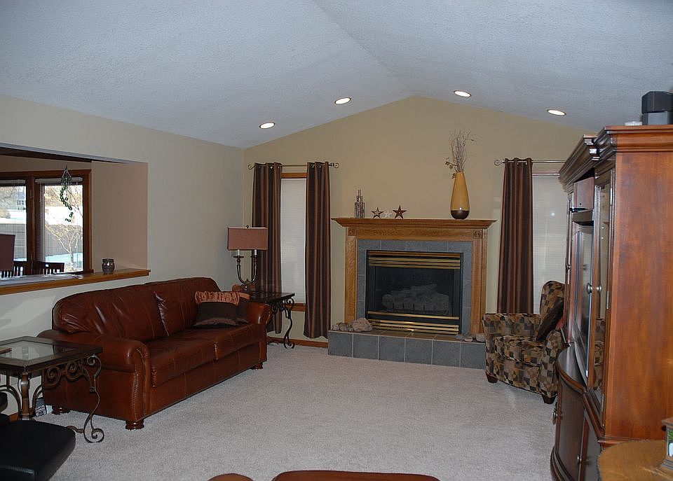 2nd image of 10808 NW 105th Ct