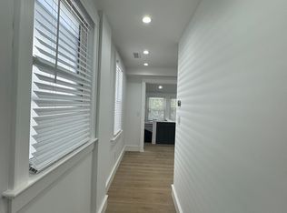 42 Parkway Rd APT 3, Bronxville, NY 10708