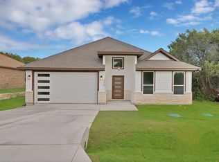 2210 San Saba Ct, Granbury, TX 76048