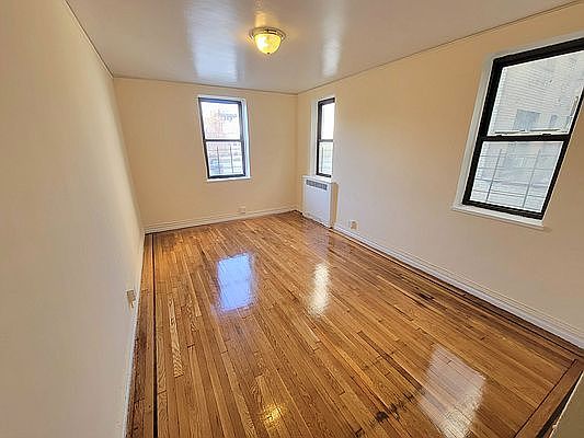 1st image of 647 W 169th St #2C