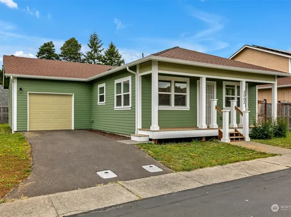 2003 93rd Street Ct E, Tacoma, WA 98445